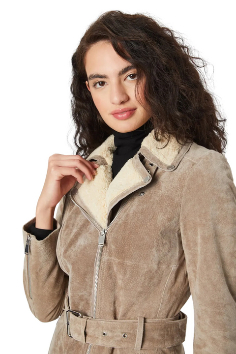Dull Yellowy Brown Suede Leather Coat With Fur Collar